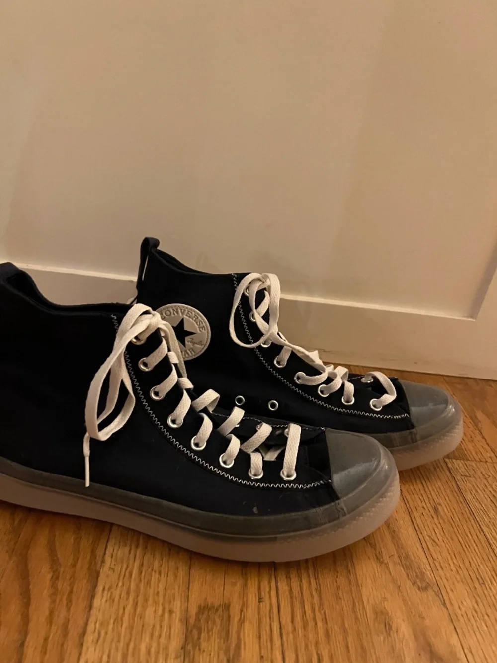 NWOT Converse Chuck Taylor High Tops - Picture 3 of 5